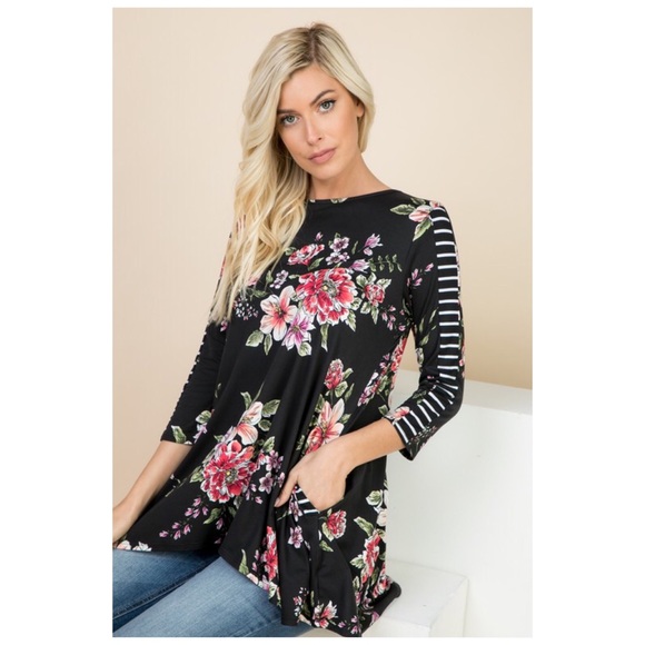 Black Floral 3/4 Sleeve Plus Soft Pocket Tunic! - Picture 4 of 16